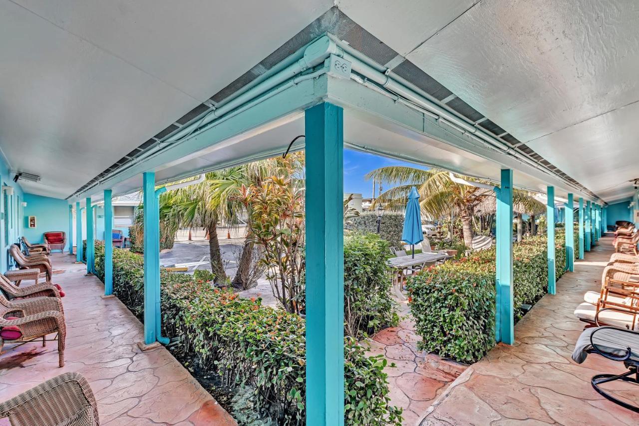The Caroline Hotel Hollywood Exterior photo